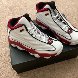 Jordan pro strong (GS) 6youth/7.5womens